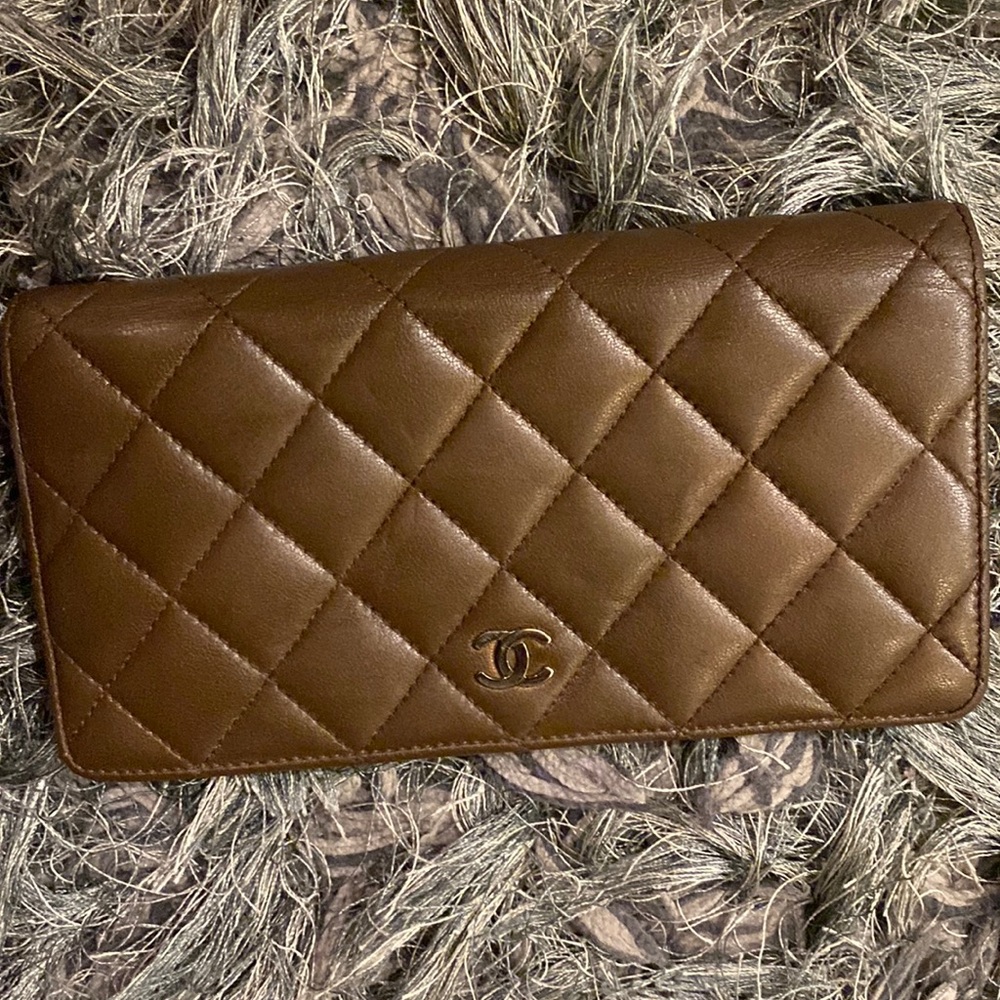 Chanel Long wallet